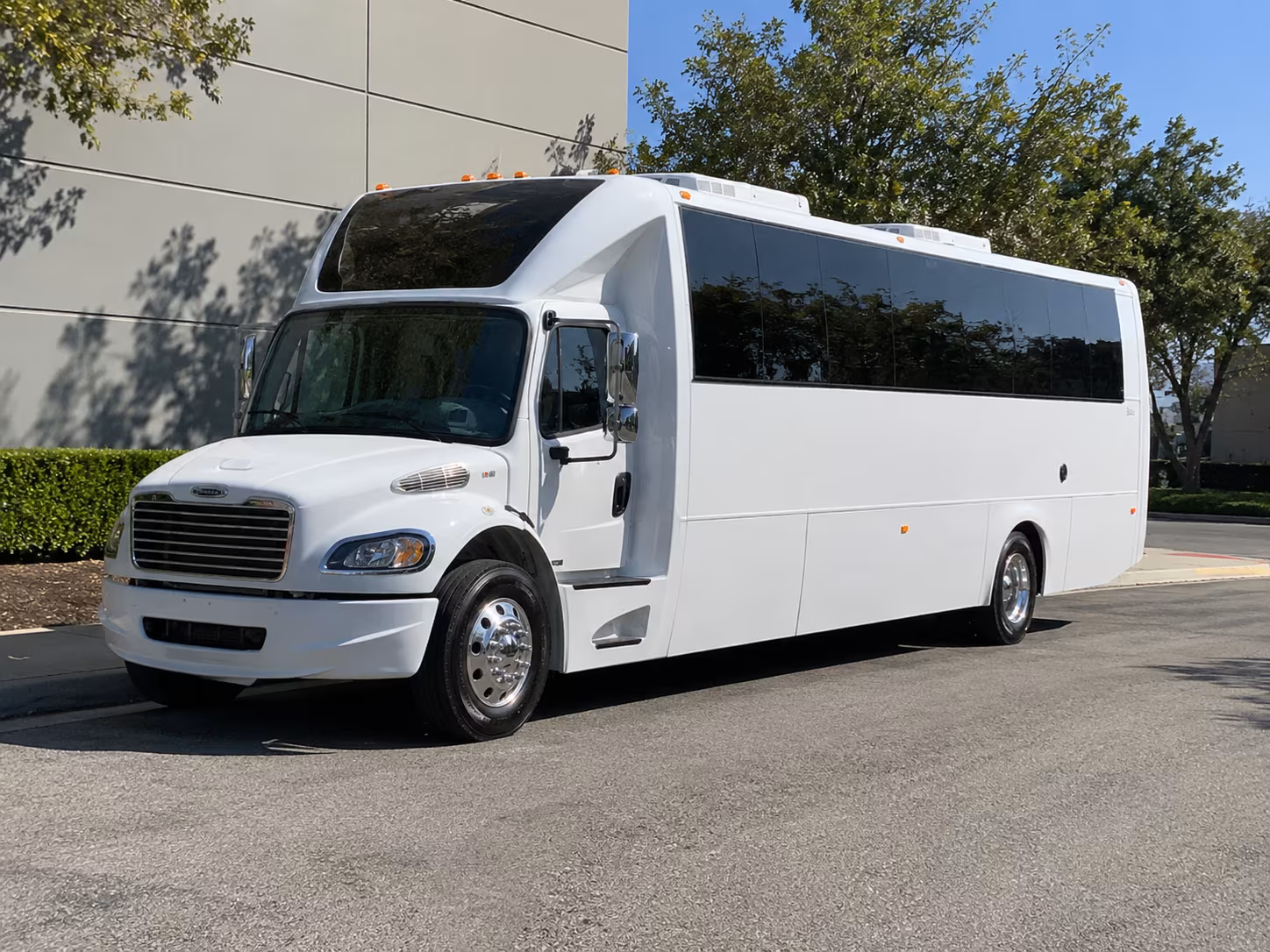 Antioch Winery Tour & Pub Crawl Transportation onboard seating