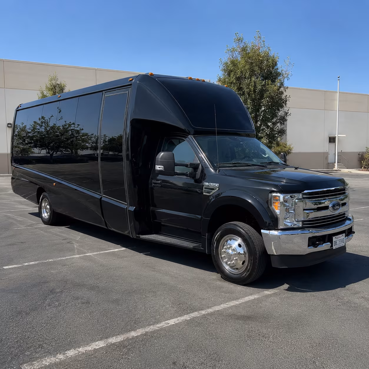 Brentwood Birthday, Sweet 16, & Quinceañera Party Bus Rentals